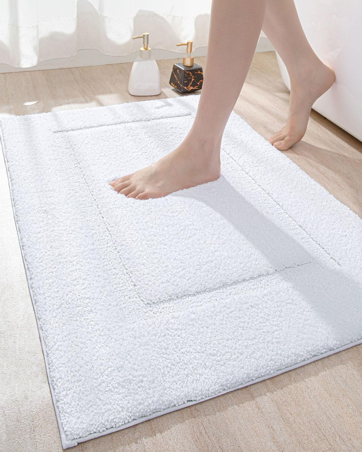 DEXI Bathroom Rug Mat, Ultra Absorbent Soft Bath Rug, Washable Non-Slip Bath Mat...