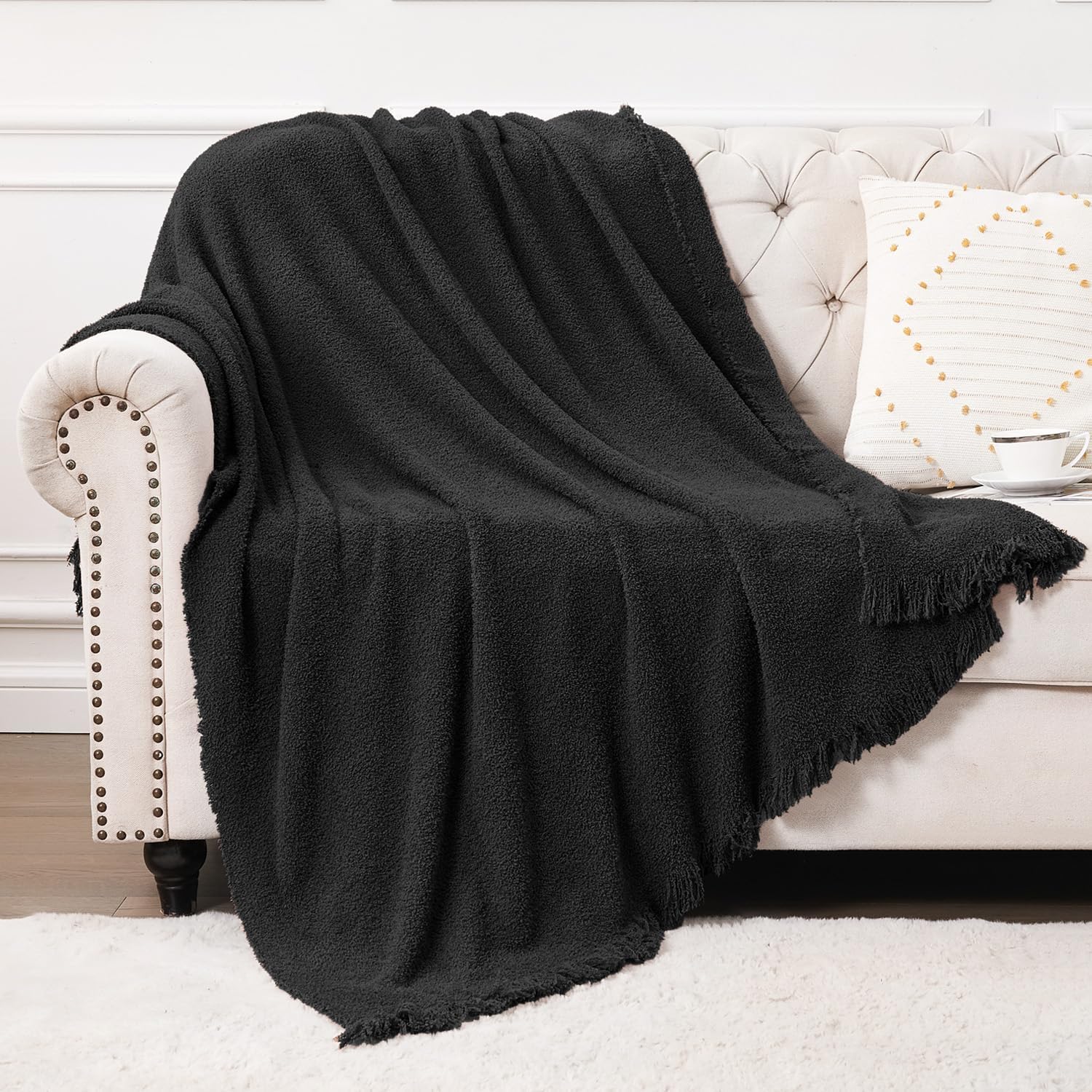 DISSA Throw Blanket, Super Soft Cozy Fuzzy Plush Warm Fringe Blankets & Throws f...