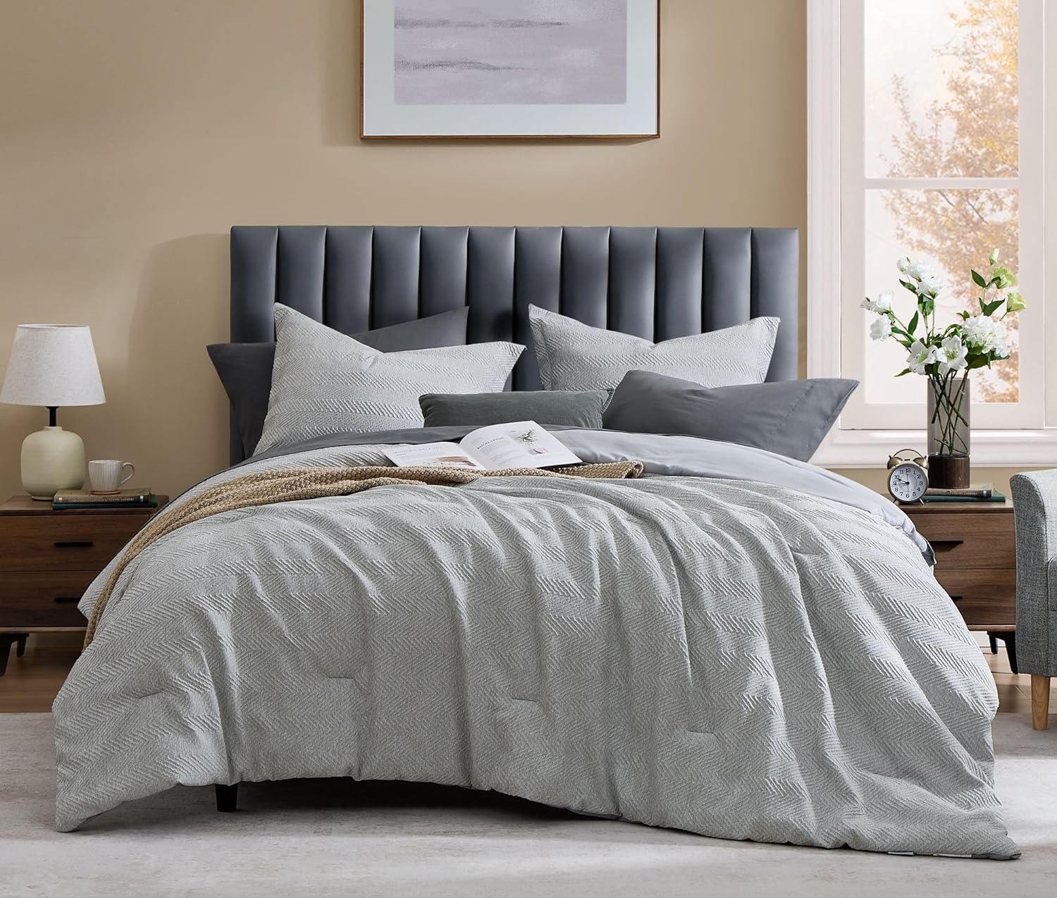 Geniospin King Size Comforter Set, Bed in A Bag 7-Pieces, Light Grey Textured Al...