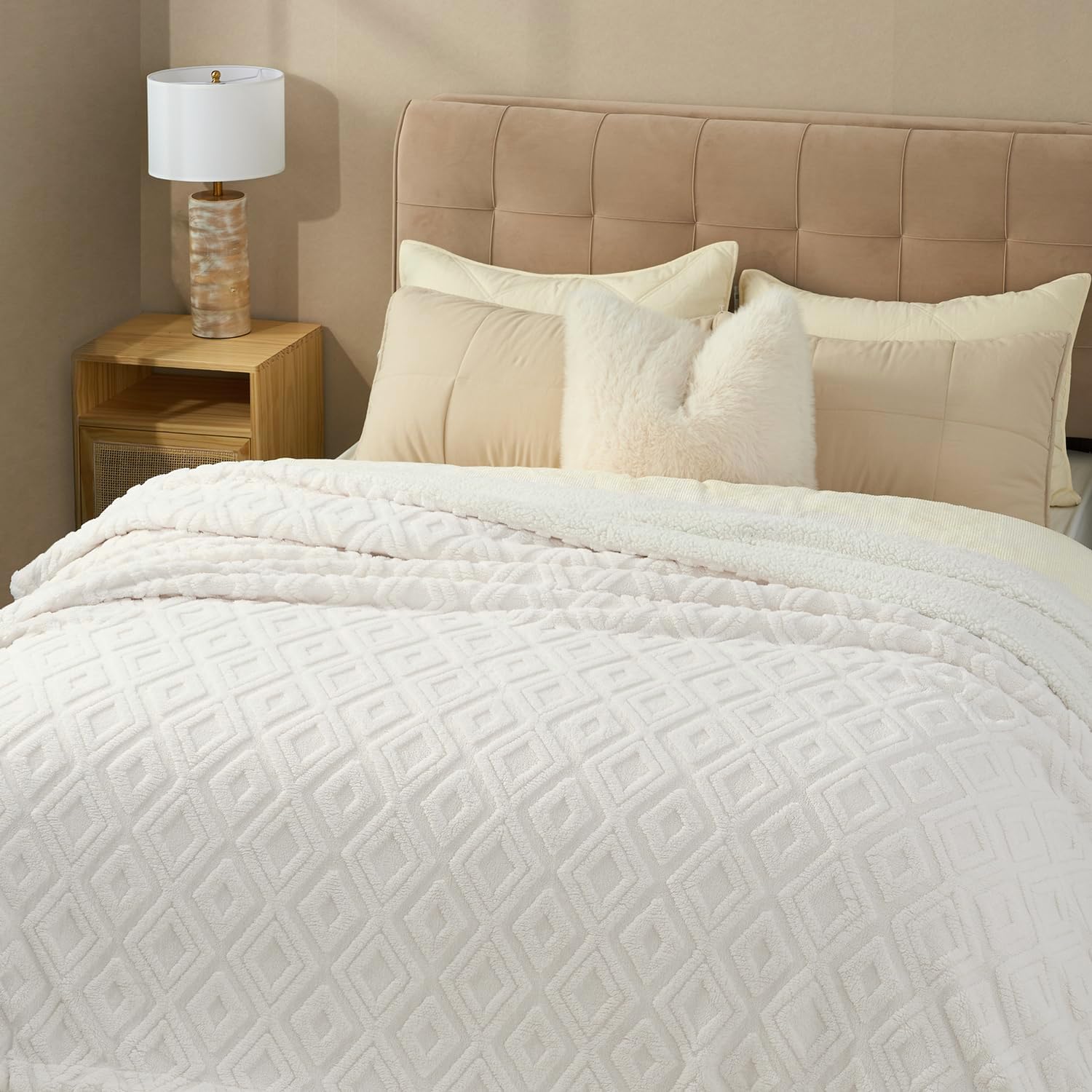 EVERGRACE Jacquard Boho Sherpa Fleece Throw Blanket for Couch, Super Soft Cozy F...