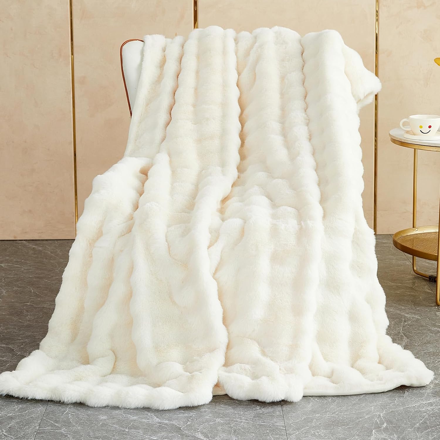 SHANNA Soft Warm Rabbit Plush Fleece Blankets Thick 1000 GSM Throws for Sofa Lar...