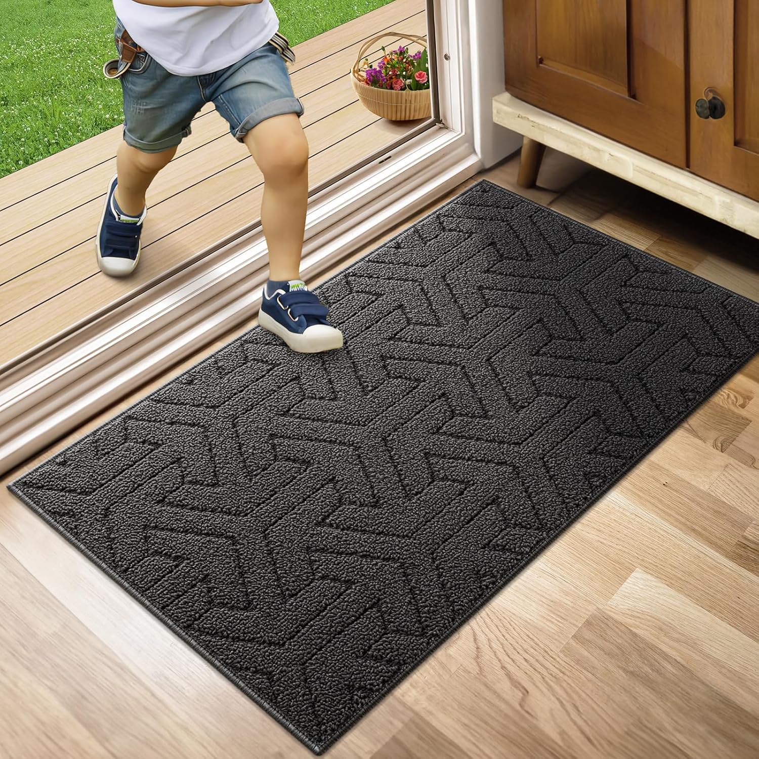 Villsure Door Mat, Front Doormats, Non-Slip Entryway Mats Resist Dirt, Washable...