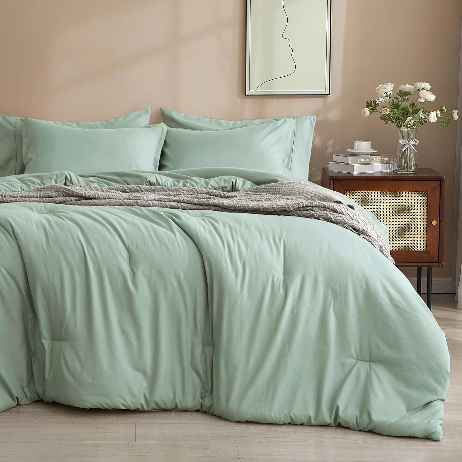 PHF 5 Pieces Twin Comforter Set, Bed in A Bag Comforter & 18" Sheet Set All Seas...