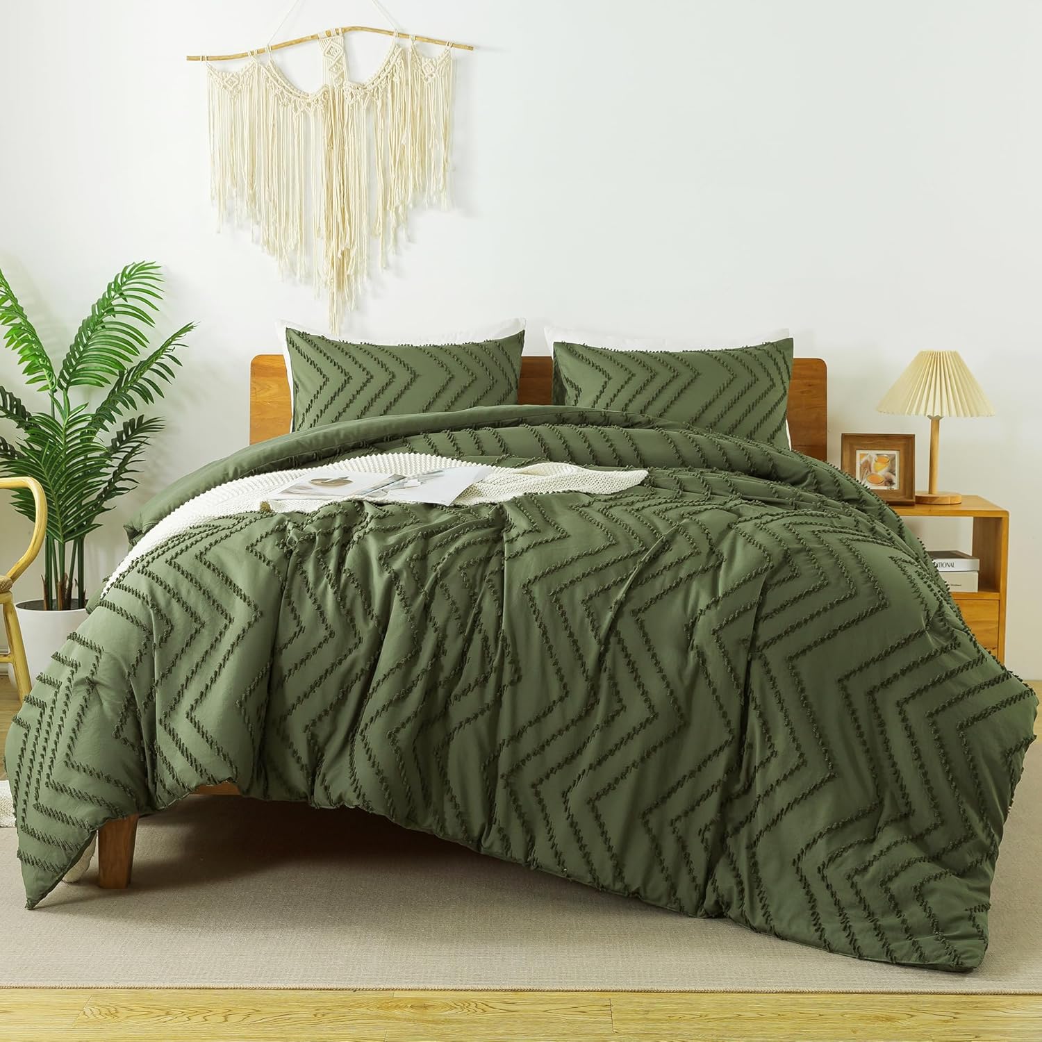 Litanika Dark Olive Green Queen Size Comforter Sets, 3 Pieces Lightweight Chevro...