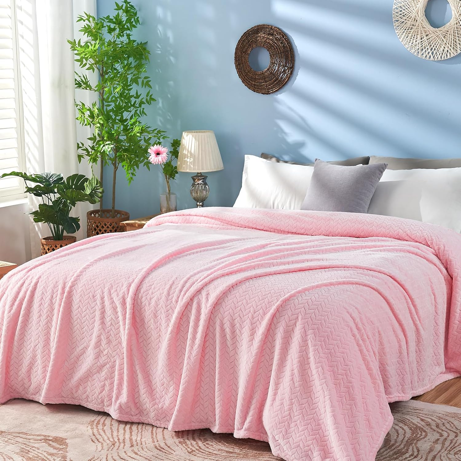 inhand Pink Fleece King Blanket for Bed, Super Soft Flannel Cozy Blankets for Ad...