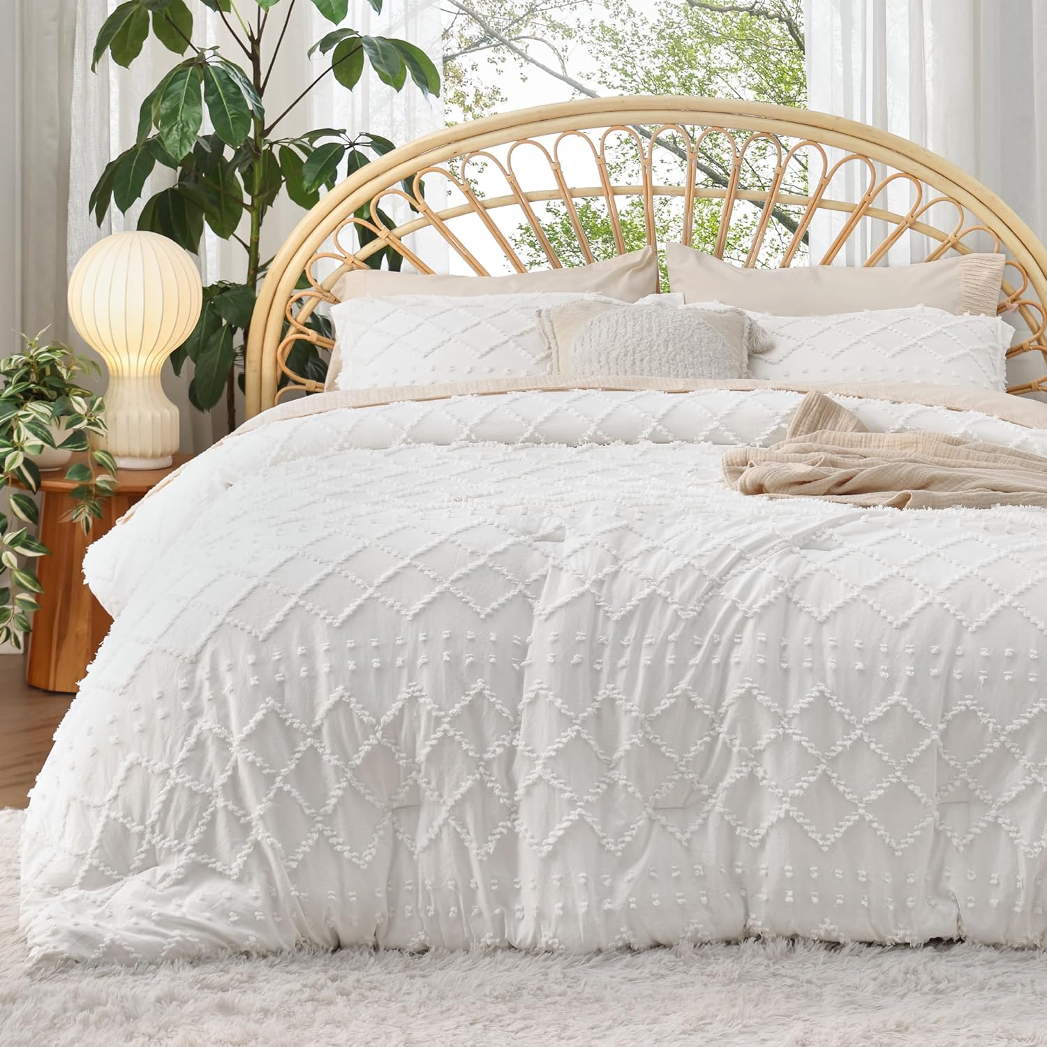 Bedsure Queen Comforter Set - White Comforter, Boho Tufted Shabby Chic Bedding C...