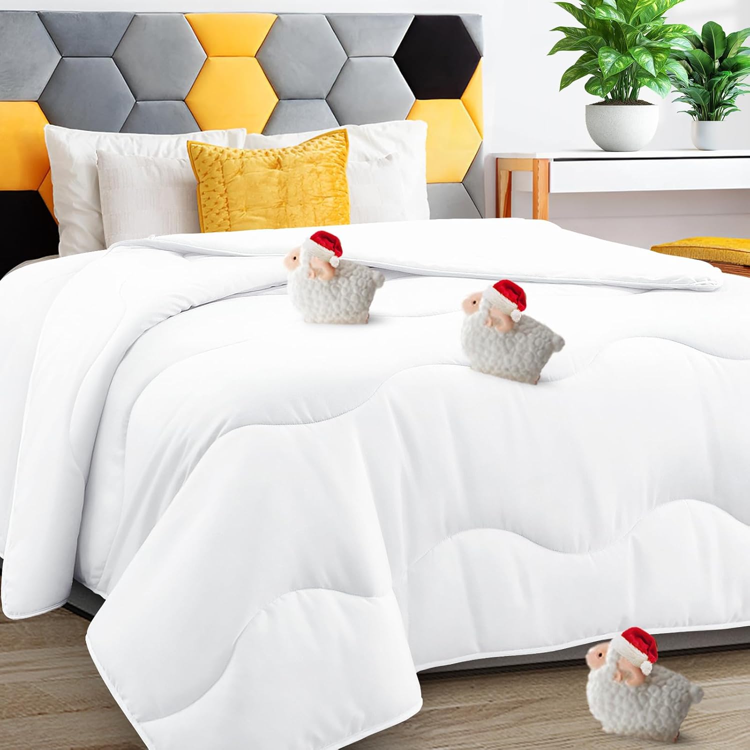 Lightweight Comforter Duvet Insert White, All Season Blanket Breathable Comforte...