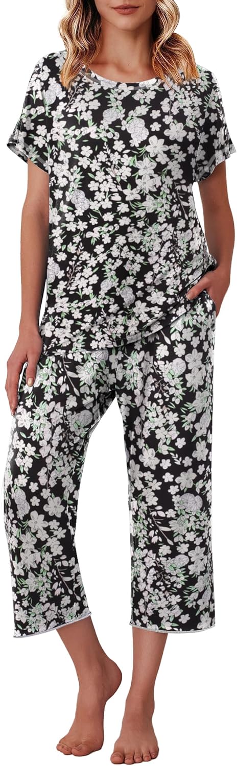 Ekouaer Women's Capri Pajama Sets Floral Print Short Sleeve Sleepwear Top and Ca...