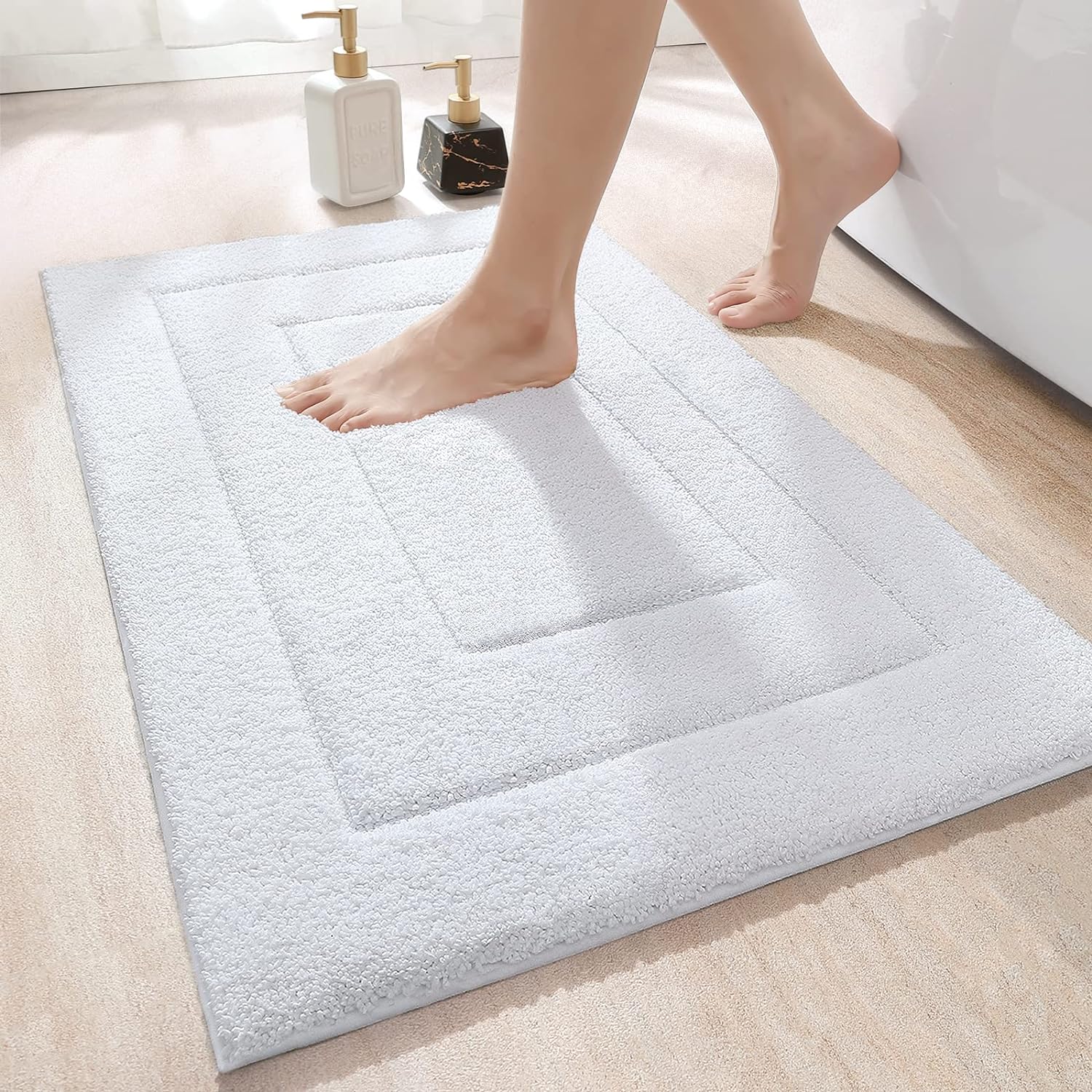 DEXI Ultra Soft Bath Mat 50 x 80 cm, Non-Slip Absorbent Microfiber Mats, Machine...
