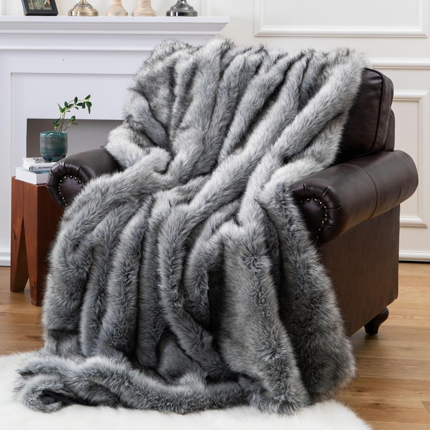 BATTILO HOME Wolf Faux Fur Blanket, Extra Large Fox Fur Throw Blankets for Couch...