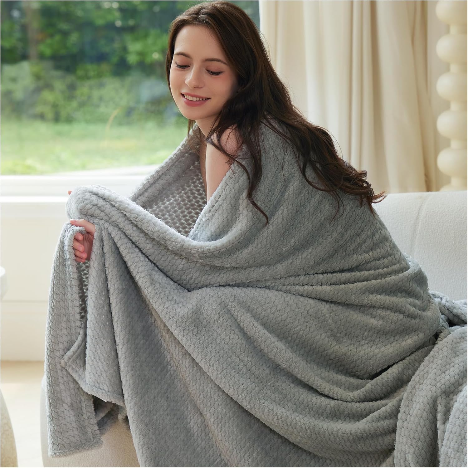 DaysU King Blanket for Couch Sofa Bed, Decorative Reversible Diamond Jacquard Fl...