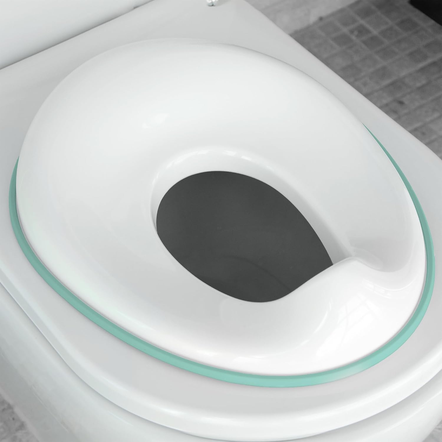 Jool Baby Products Potty Training Seat for Boys and Girls, Fits Round & Oval Toi...