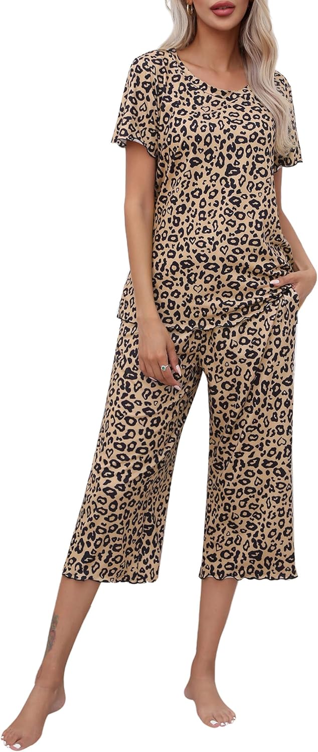 Ekouaer Women's Pajamas Set Short Sleeve Top With Capri Pants Pjs Lounge & Sleep...