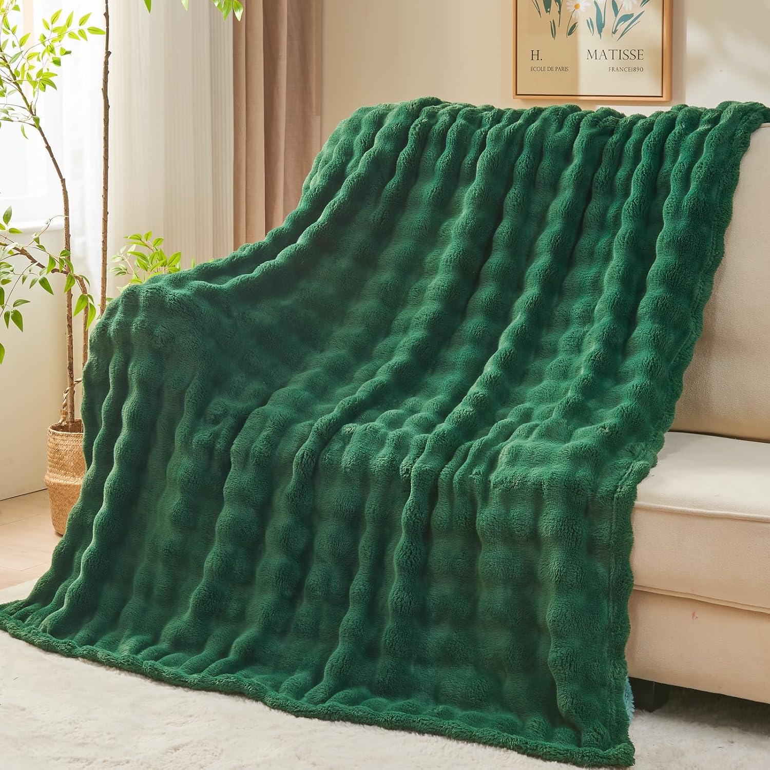 NEWCOSPLAY Throw Blanket for Couch Dark Green Super Soft Flannel Fleece 3D Bubbl...