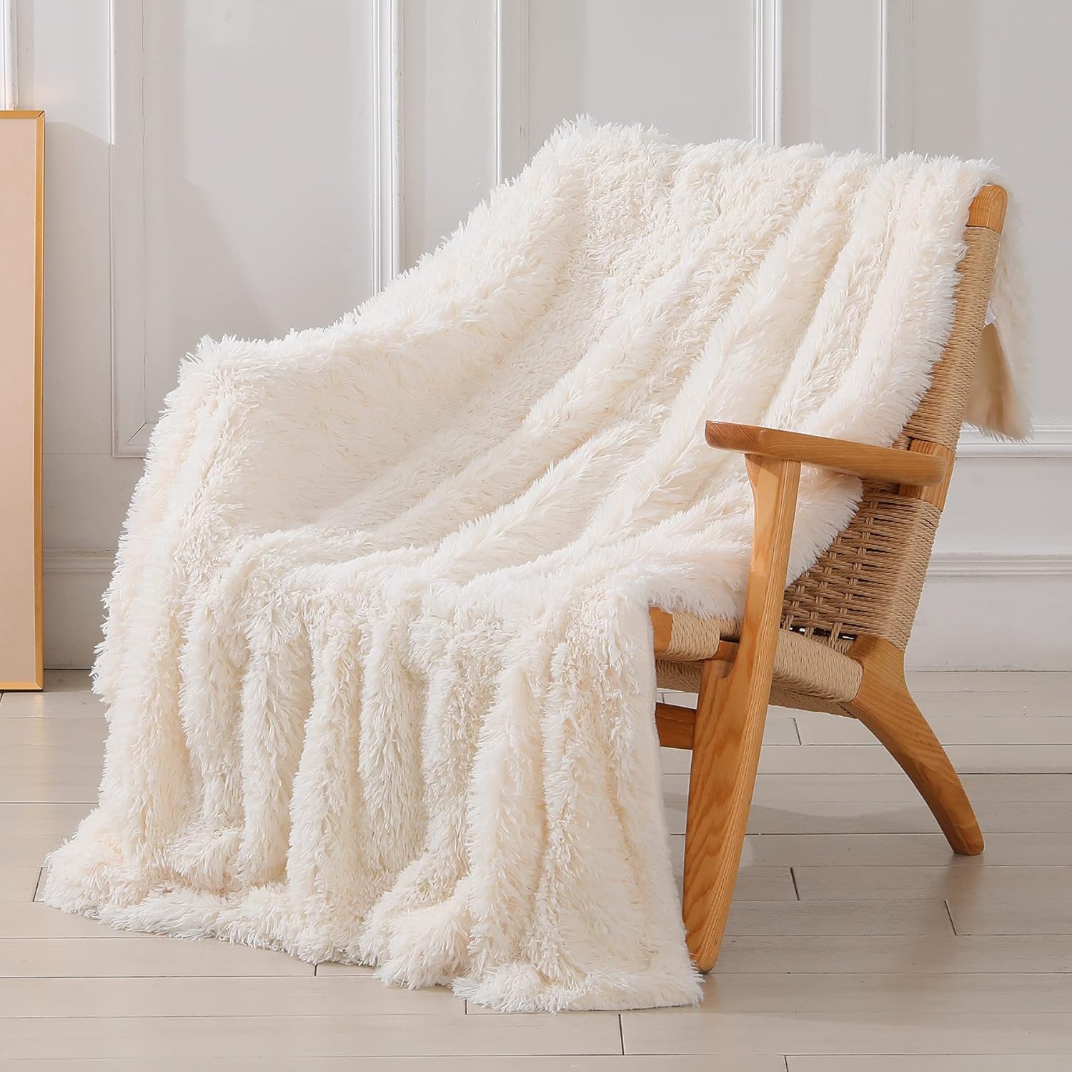 Tuddrom Decorative Extra Soft Fuzzy Faux Fur Throw Blanket 50" x 60",Solid Rever...