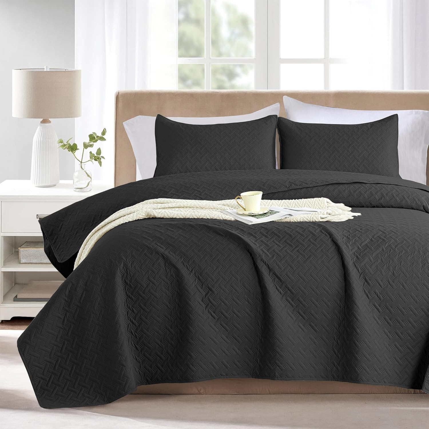 FLYMME Queen Quilt Bedding Set Black Lightweight Bedspreads Full Size,Soft Micro...