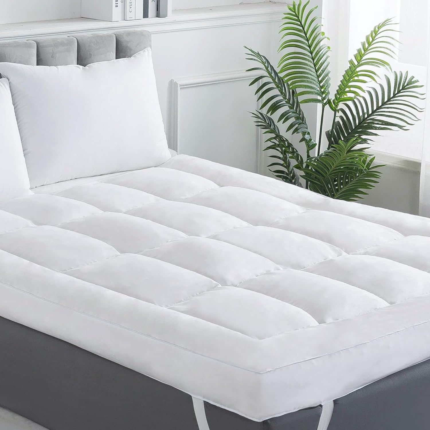 WhatsBedding 4 inch Memory Foam Mattress Topper Queen Size for Back Pain, Breath...