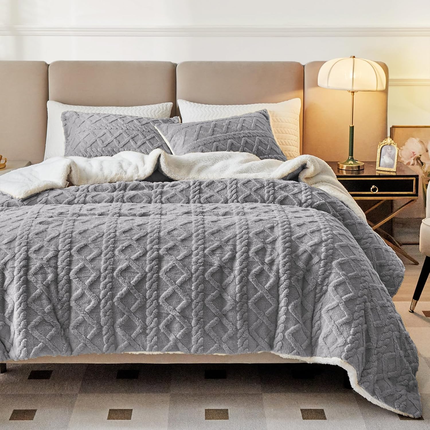 Luxurious Joyreap 3-Piece Comforter Set, Exclusive Faux Fur Sherpa Bedding, Eleg...