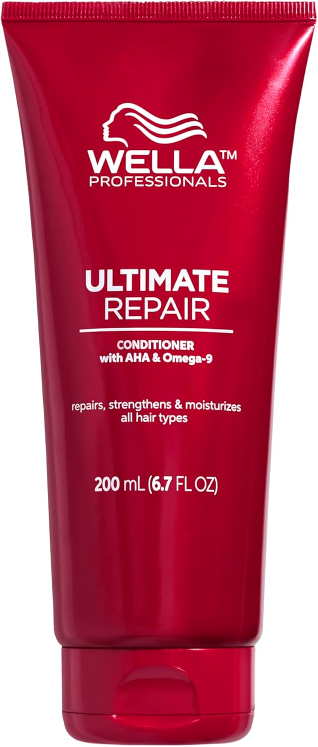 Wella Professionals Ultimate Repair Conditioner for Damaged Hair, with AHAs and...