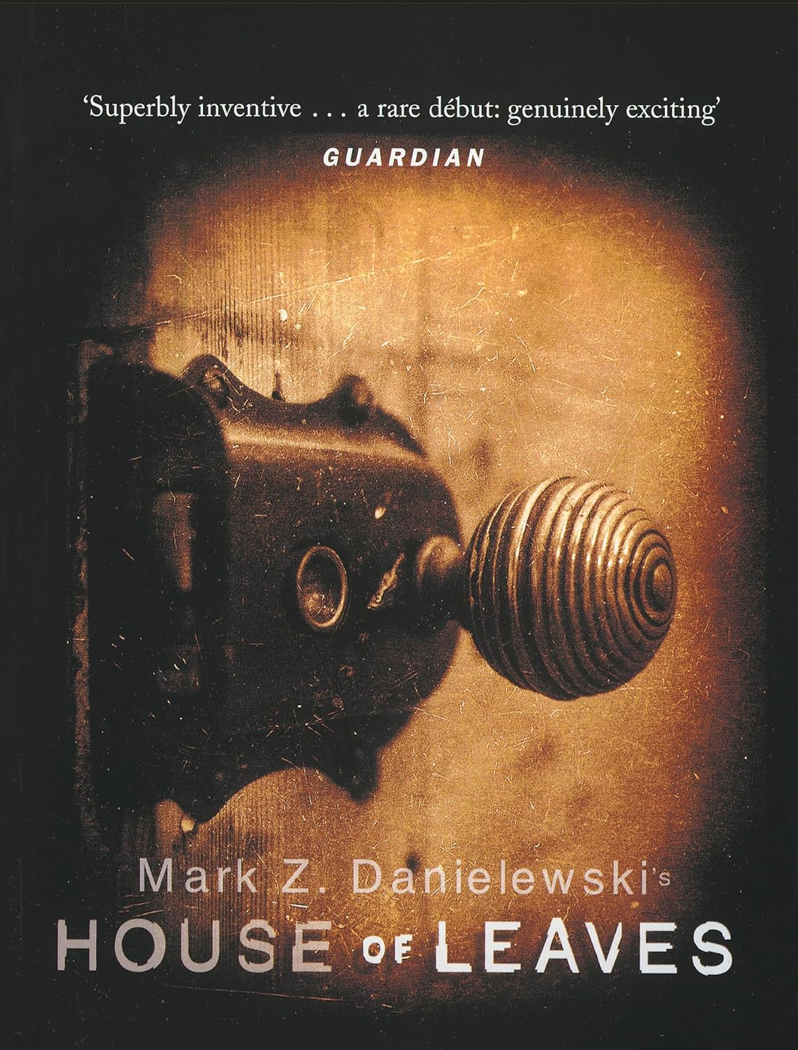 House Of Leaves: The genre-defying, immersive psychological horror and prize-win...