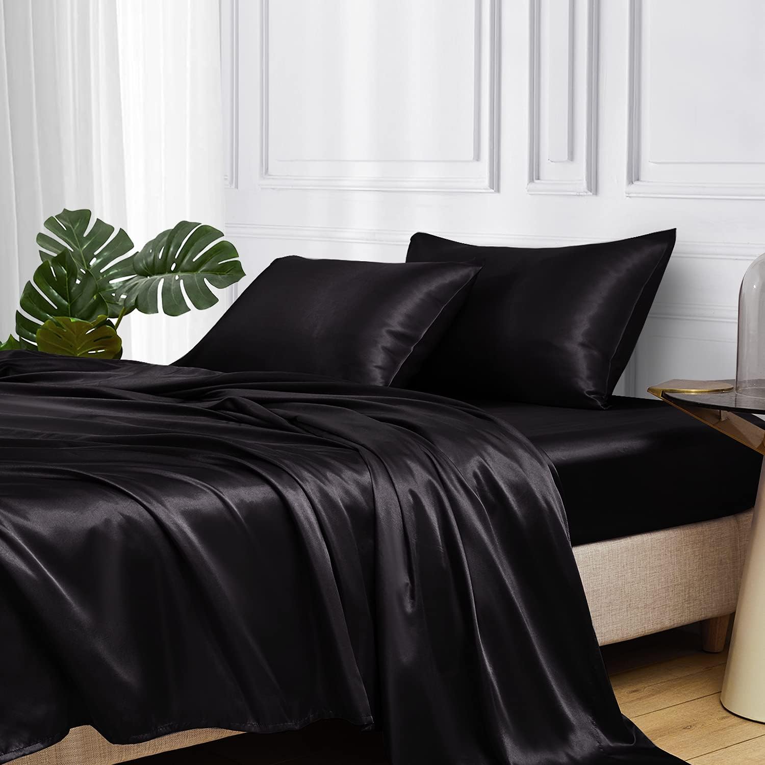 MR&HM Satin Bed Sheets, Queen Size Sheets Set, 4 Pcs Silky Bedding Set with 15 I...