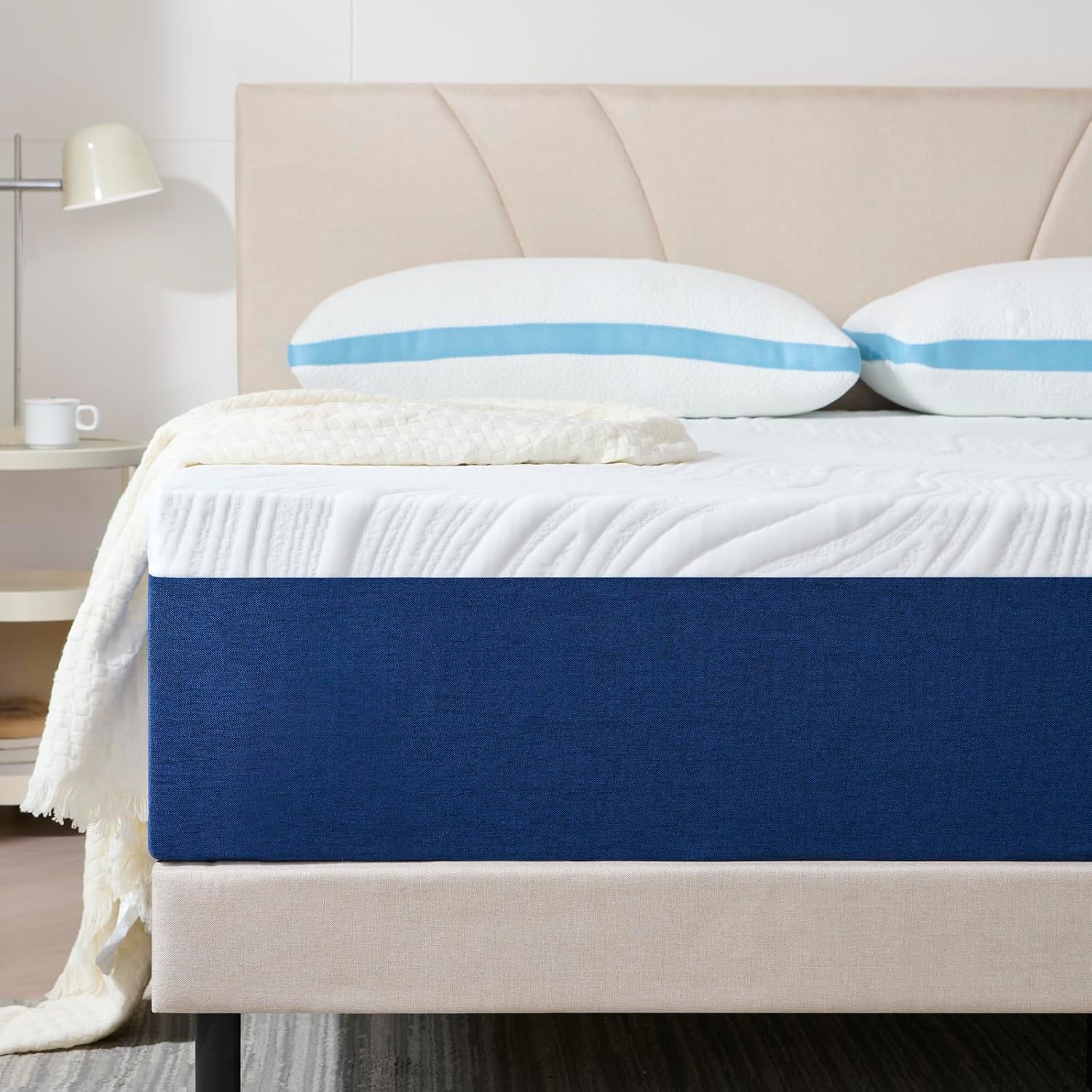 Hiimgo Small Double Mattress,20cm Height,Memory Foam With Carved Knitted Cover f...