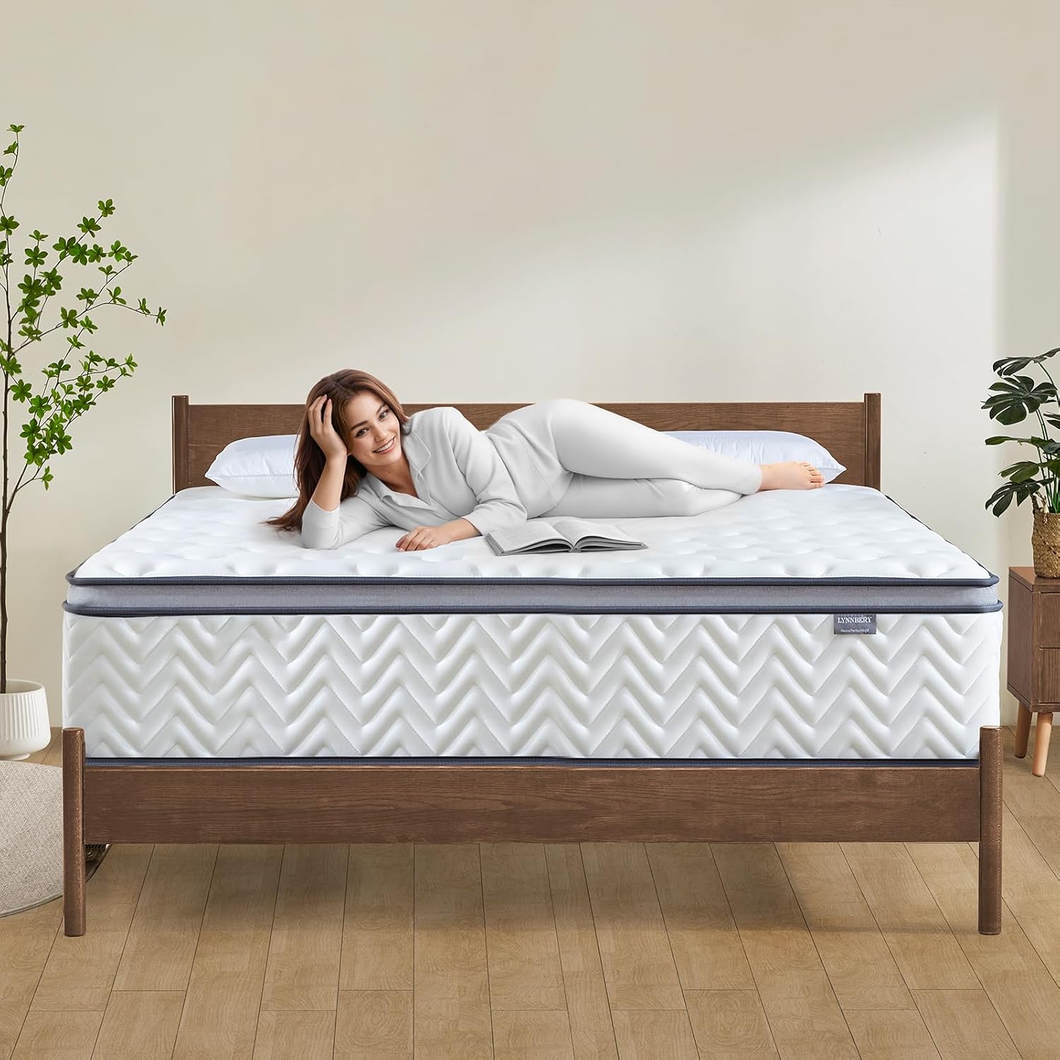 12 Inch Queen Mattress in a Box, Hybrid Cooling Gel Memory Foam & Pocketed Coils...