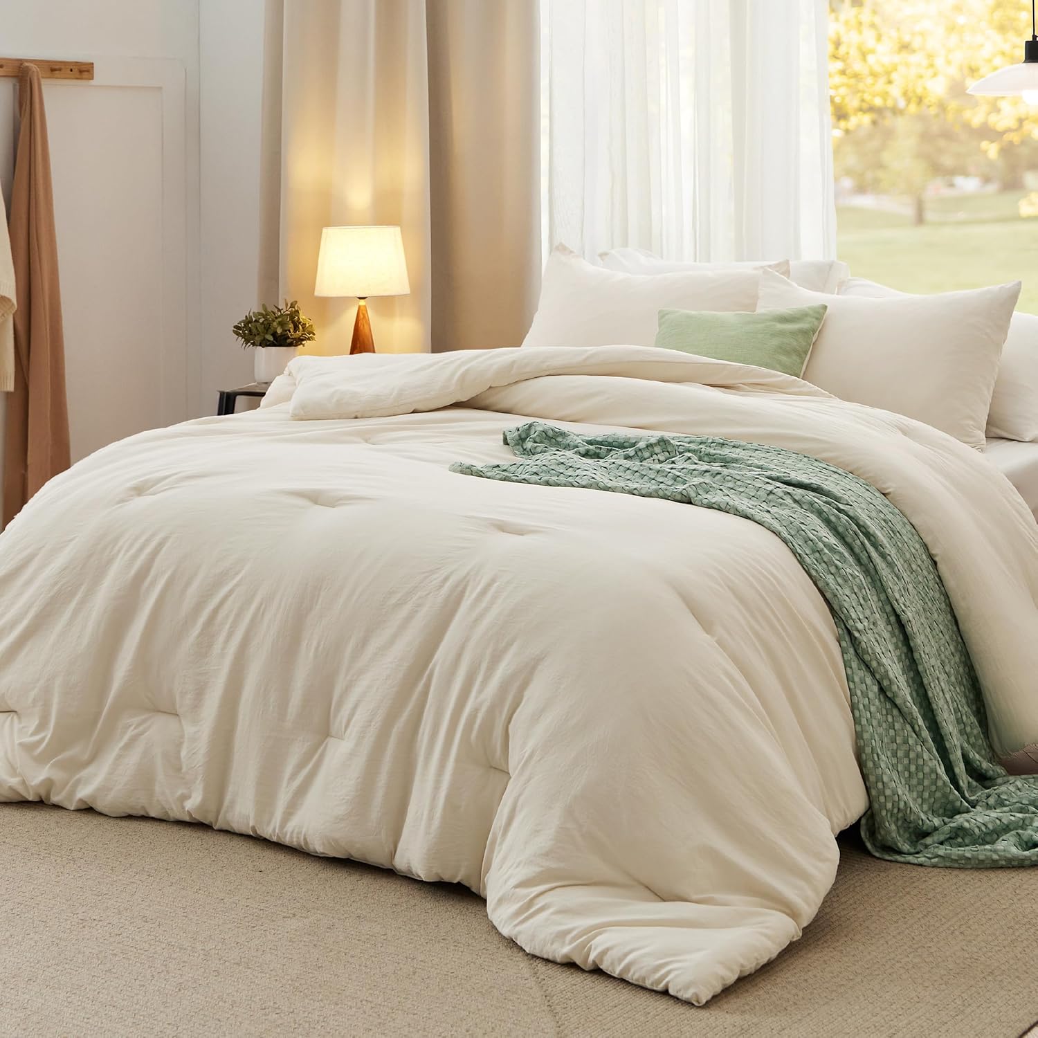 Bedsure Queen Size Comforter Set, Special Comforter for All Seasons, Innovative...