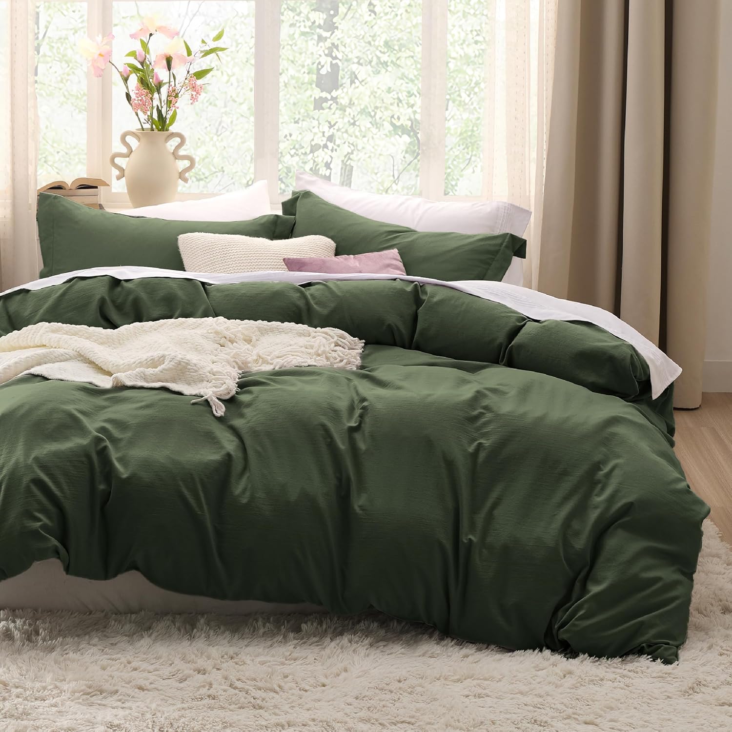 Luxurious Bedsure Olive Green Duvet Cover, Premium Quality Queen Size Bedding Se...