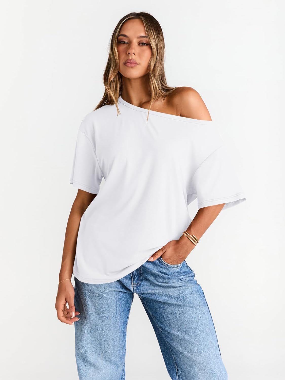 Stylish Trendy Queen Women's Tops, Unique Off The Shoulder Fashion, Oversized T-...