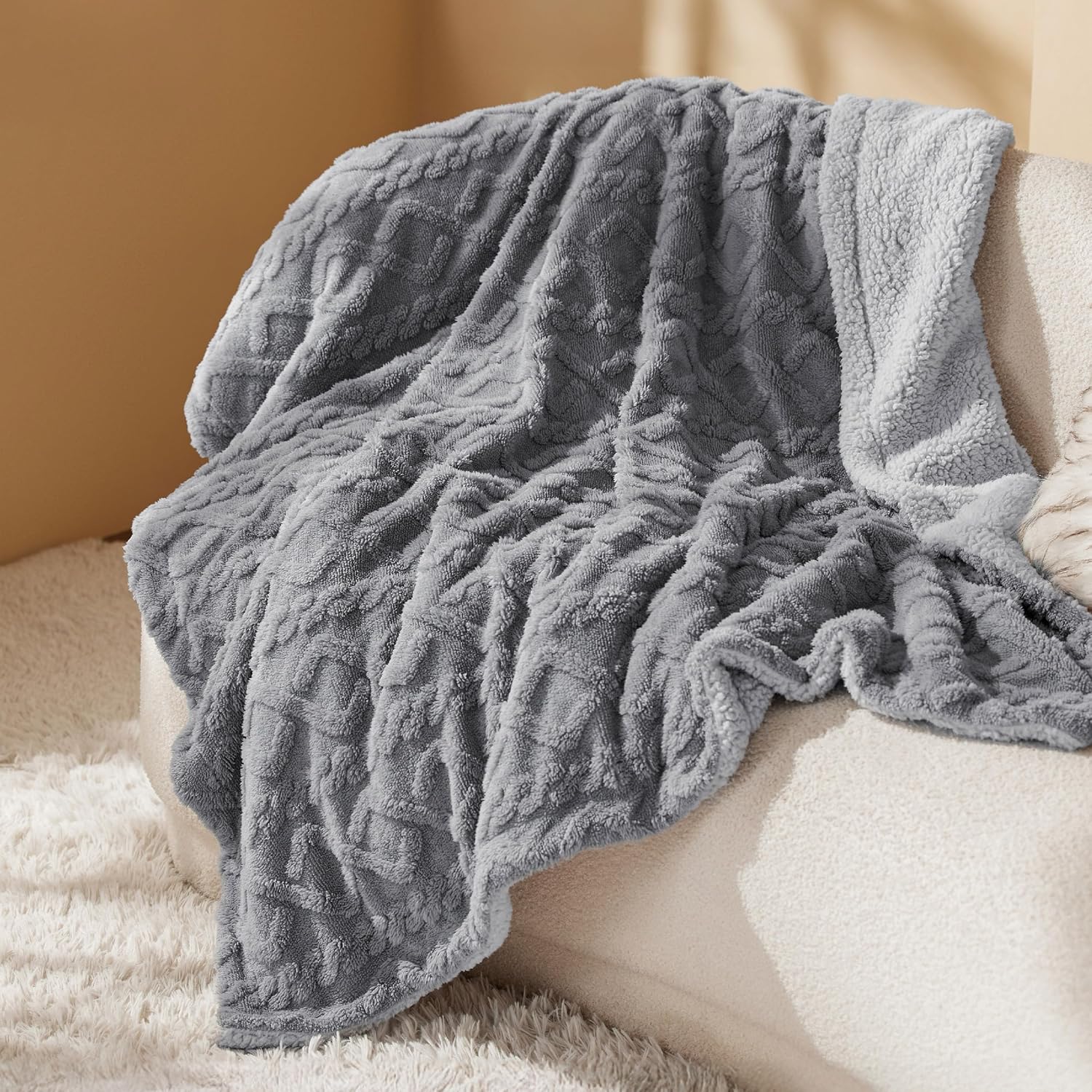 Bedsure Sherpa Fleece Throw Blanket - Super Soft, Cozy & Warm Jacquard Sofa Thro...