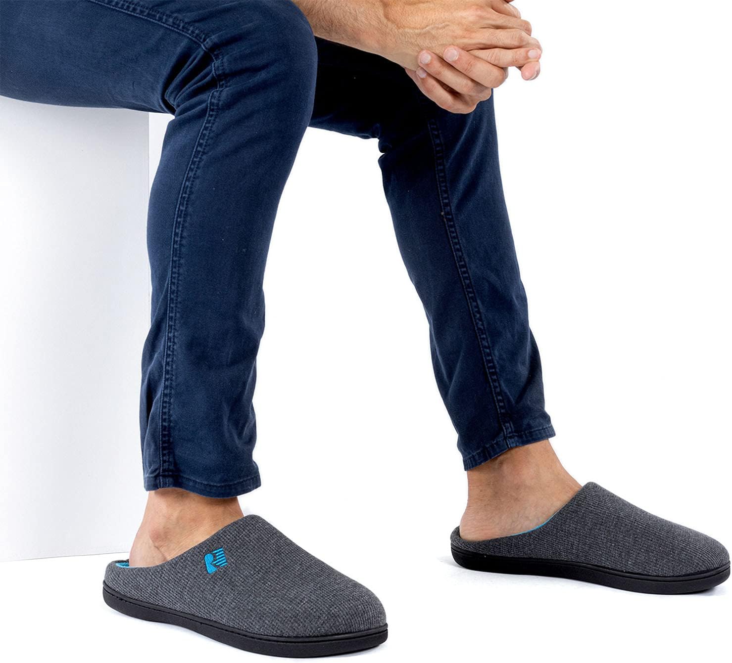RockDove Men's Original Two-Tone Memory Foam Slipper 8/9 UK Dark Grey and Blue
