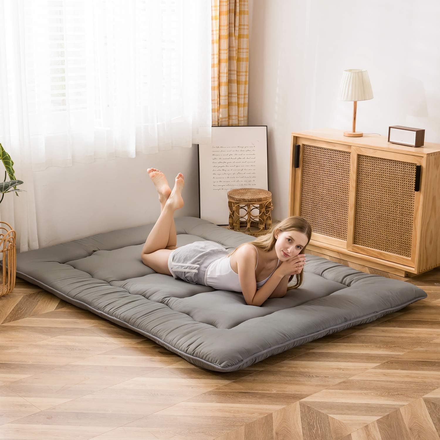 Comfortable MAXYOYO Japanese Floor Mattress, Premium Futon Mattress with 4 Inch...