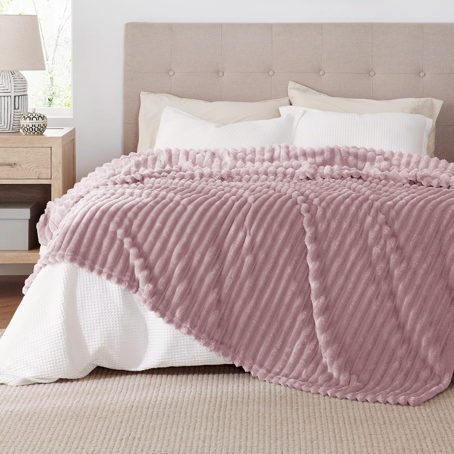 Premium Bedsure Fluffy Fleece Blanket, Exceptional Soft and Cosy Warm Blanket, D...