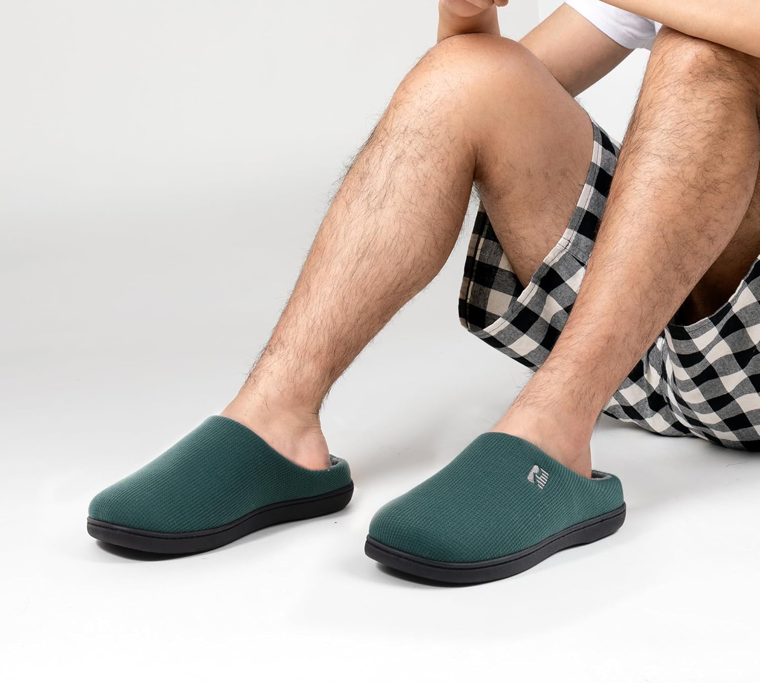 RockDove Men's Slippers, Special Two-Tone Memory Foam Slippers, Comfortable Men'...