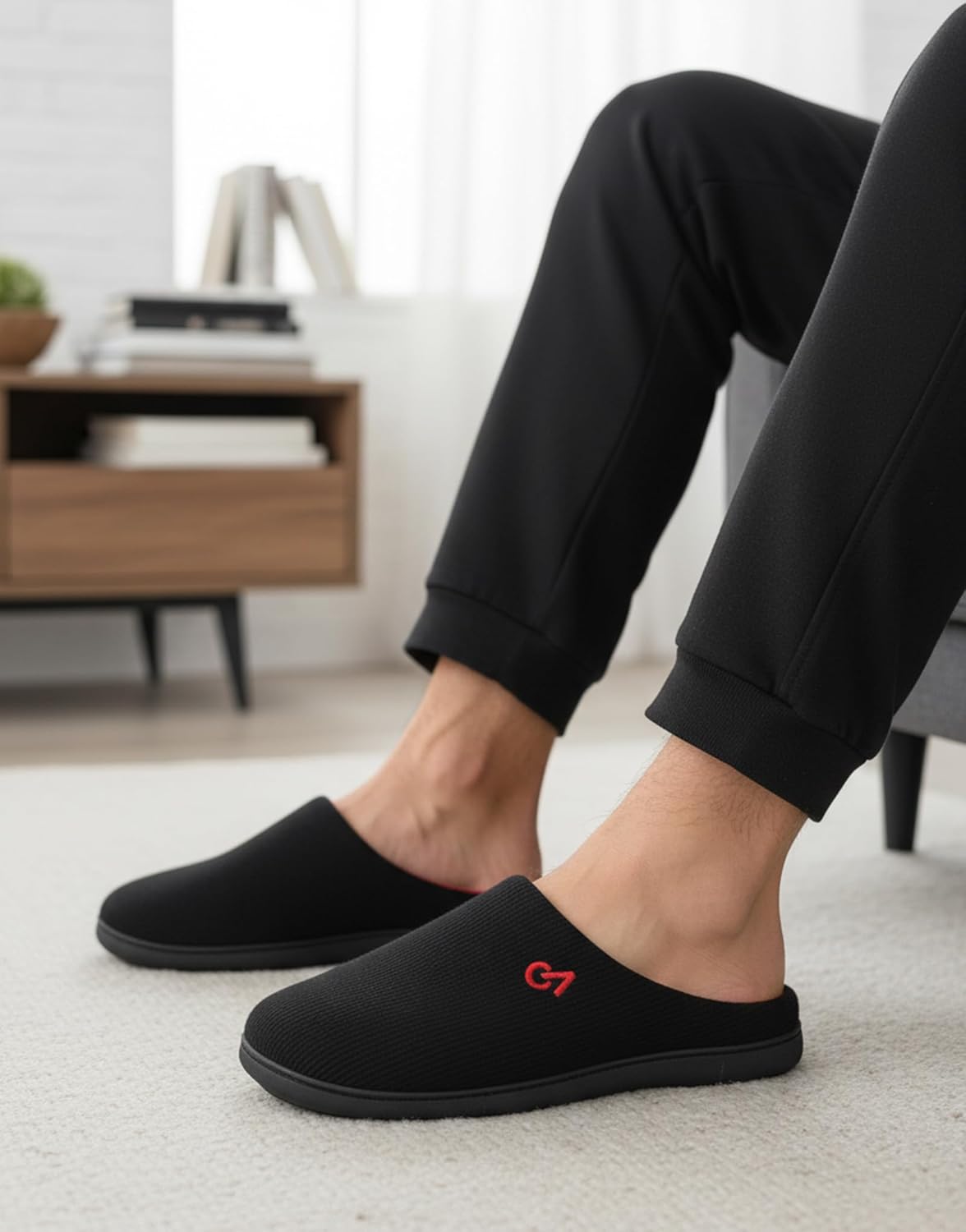 VeraCosy Men's Two-Tone Memory Foam Slippers 10/11 UK Black Ruby